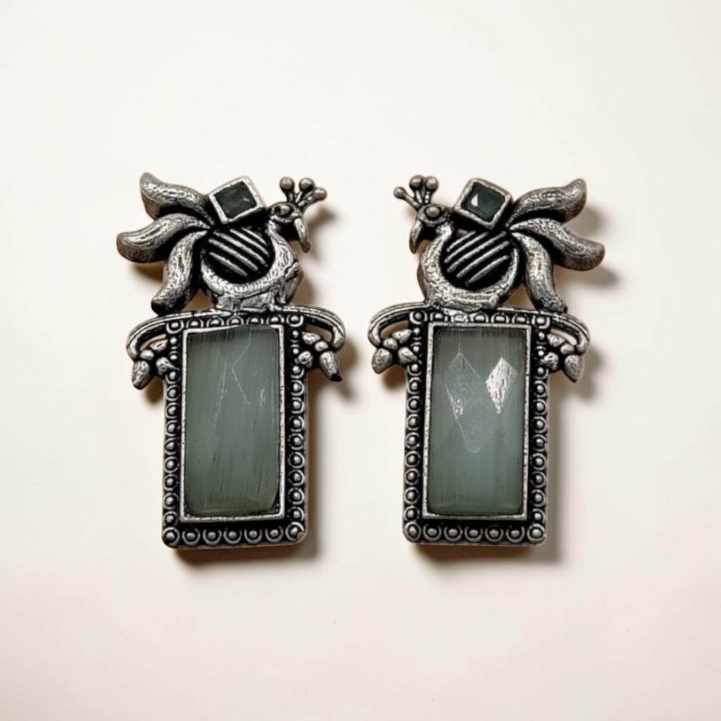 Regal Stud Earrings – Light green