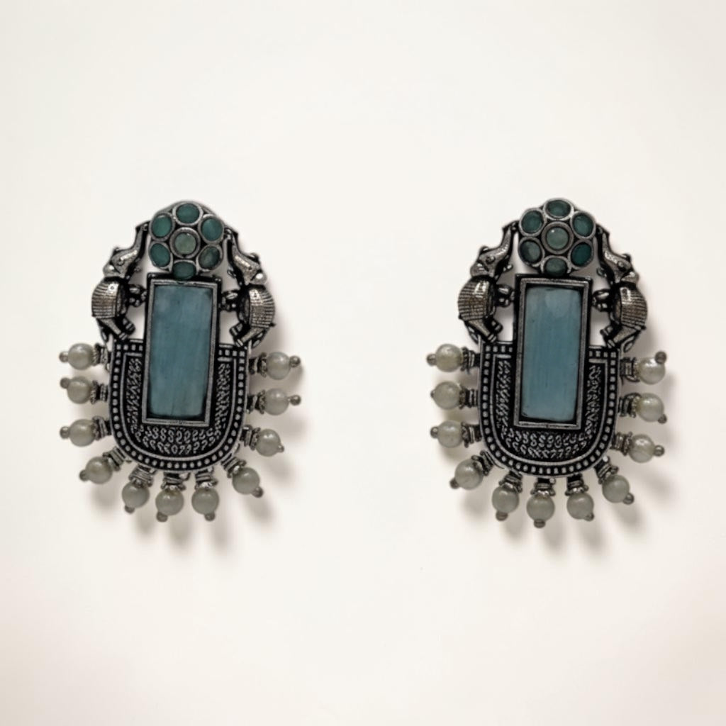 Regal Radiance Studs – Navi blue