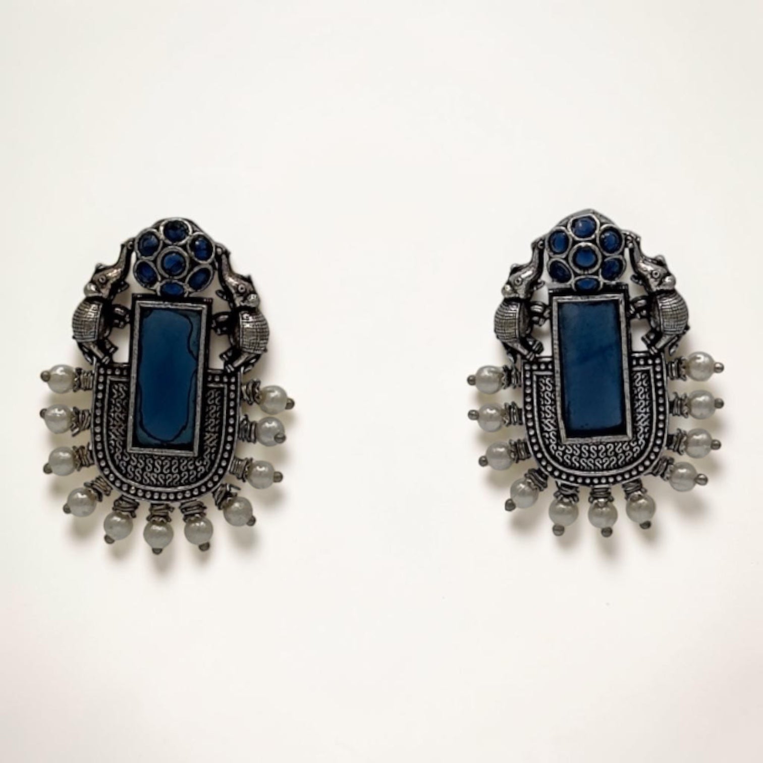 Regal Radiance Studs – Navi blue