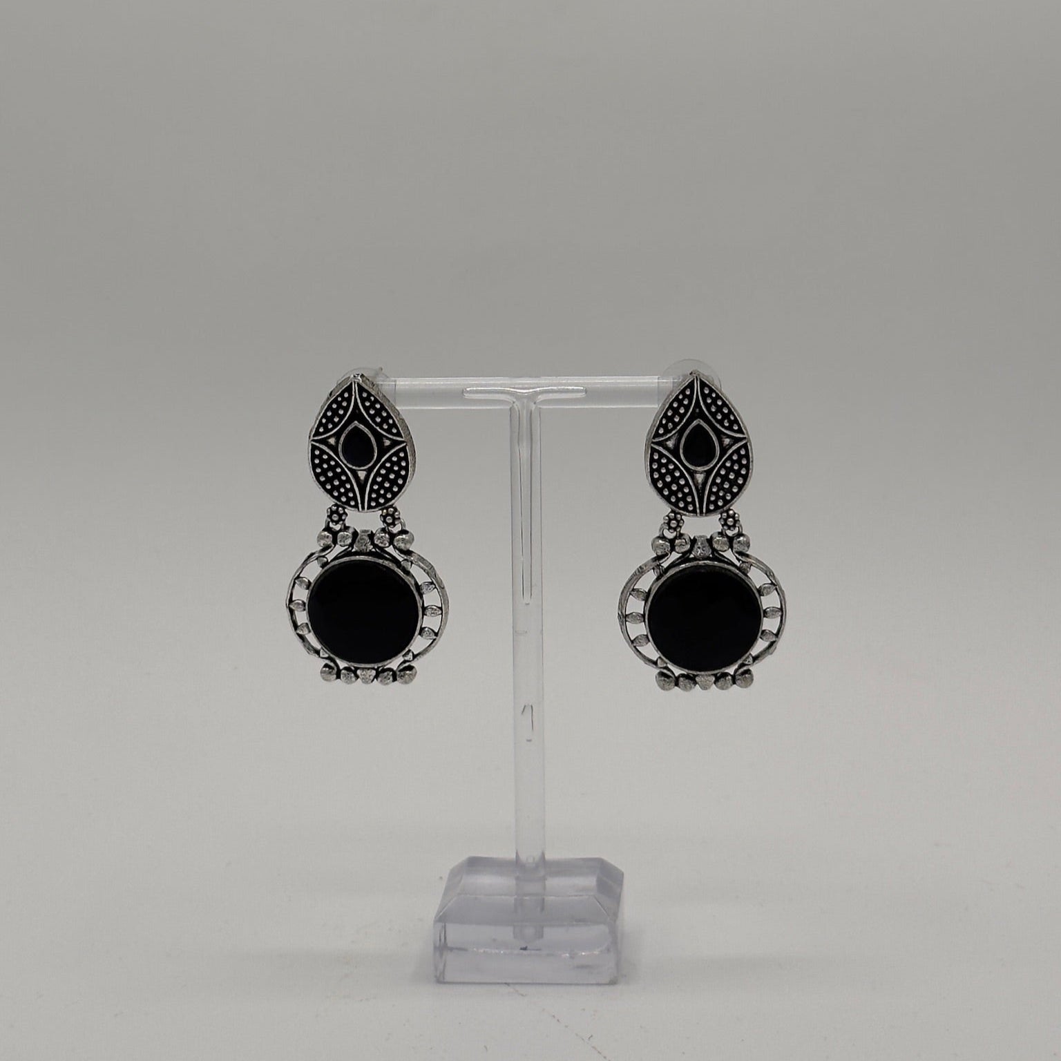 Royal Drop Earrings