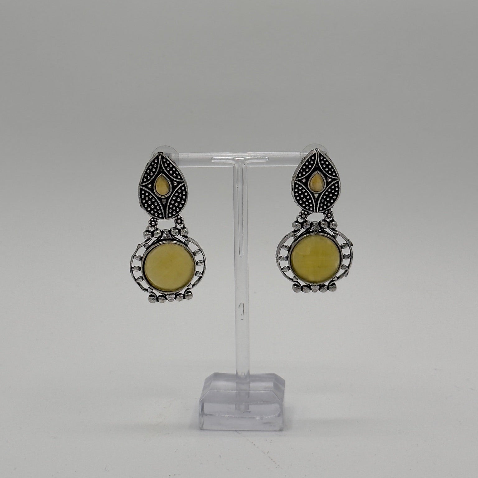 Royal Drop Earrings