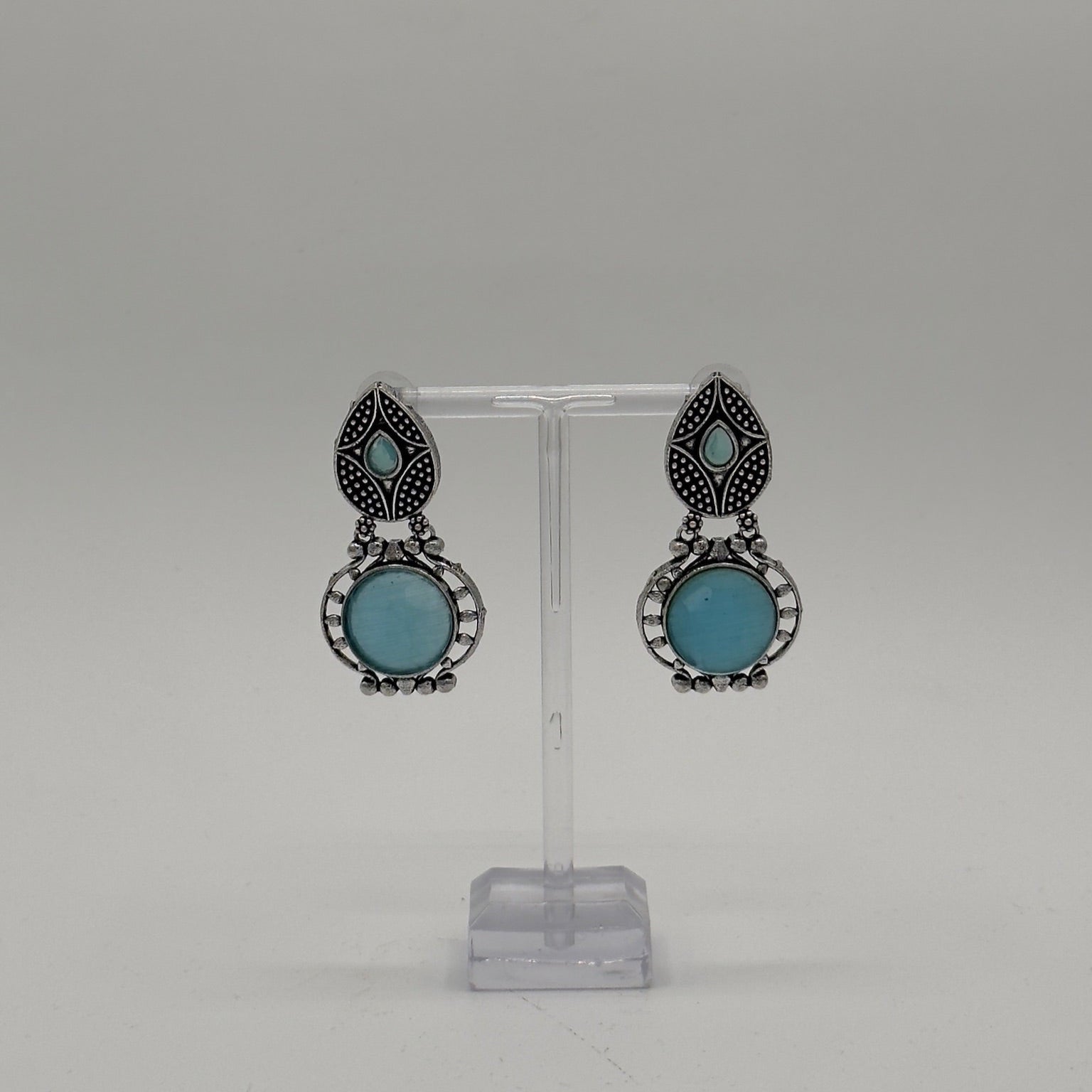 Royal Drop Earrings
