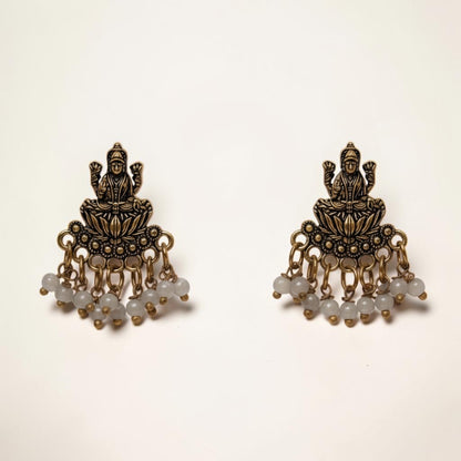 Graceful Charm Drops – Gold with pearls